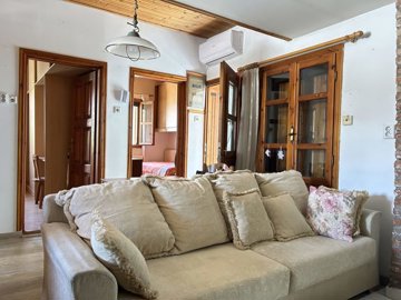 elxis-at-home-in-greece-thassos-village-home1