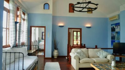 elxis-at-home-in-greece-koukourava-balcony-vi