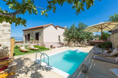 elxis-at-home-in-greececretan-retreat1