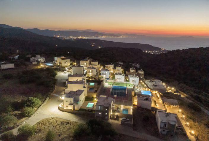 Image No.37-2 Bed Villa for sale