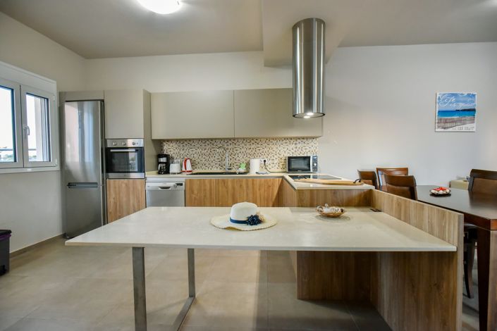 Image No.8-2 Bed Villa for sale