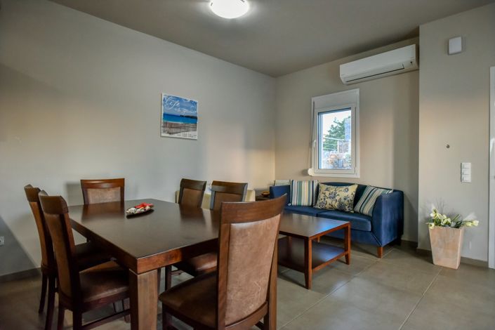 Image No.9-2 Bed Villa for sale