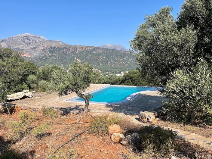 Image No.25-4 Bed Villa for sale