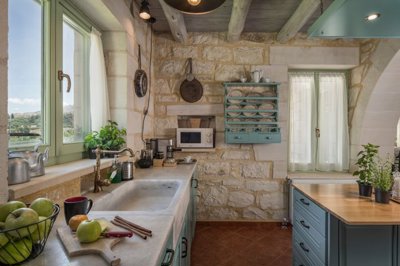elxis-at-home-in-greececretan-countryside-hav