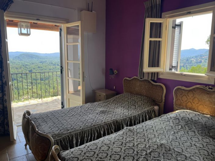 Image No.17-3 Bed Villa for sale