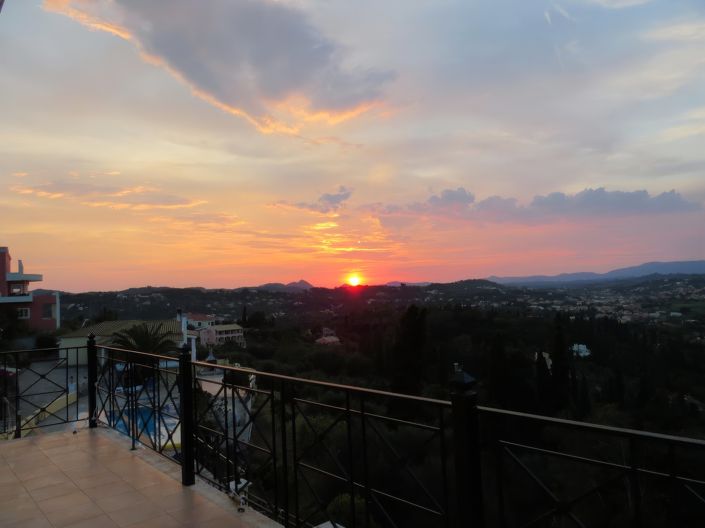 Image No.21-Villa de 6 chambres à vendre à Perama