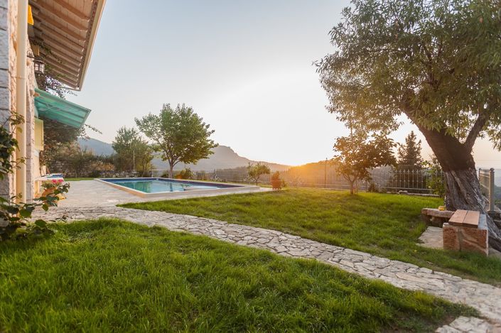 Image No.24-2 Bed Villa for sale