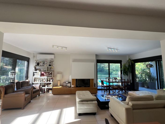 Image No.5-4 Bed Villa for sale