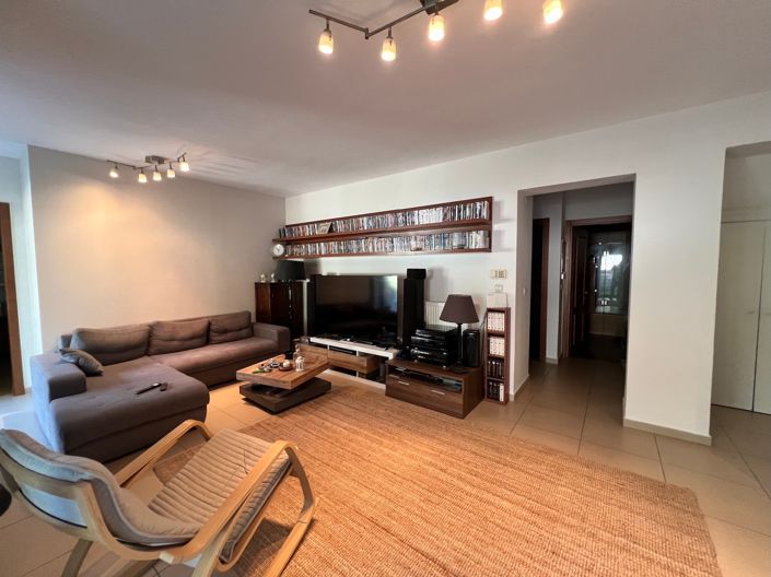 Image No.9-4 Bed Villa for sale