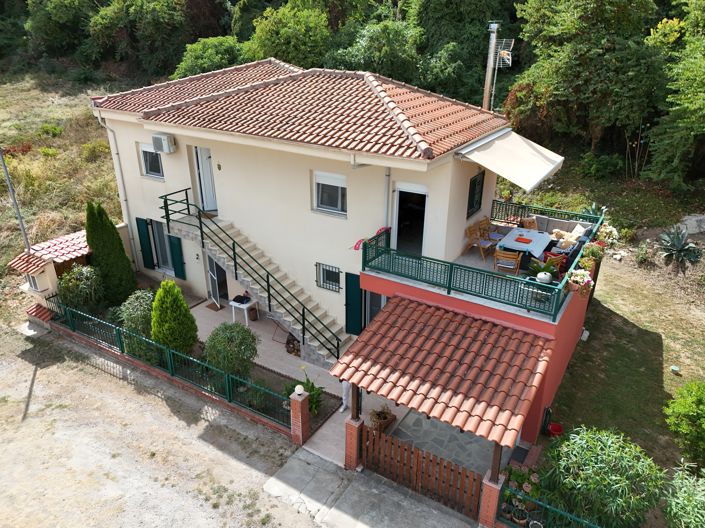 Image No.1-4 Bed Villa for sale