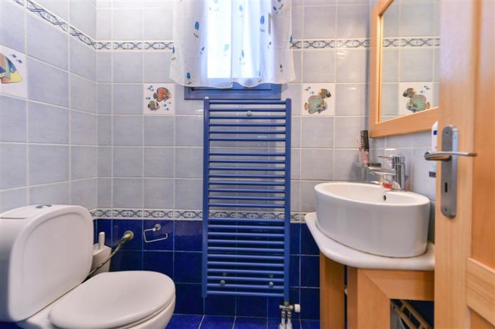 Image No.16-5 Bed Villa for sale