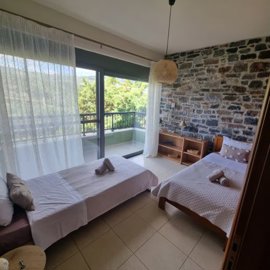 elxis-at-home-in-greecewhispering-pines29