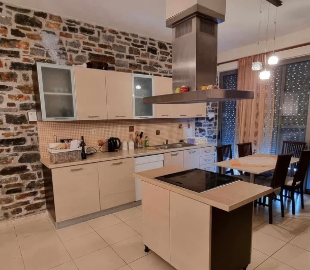 Image No.9-3 Bed Villa for sale