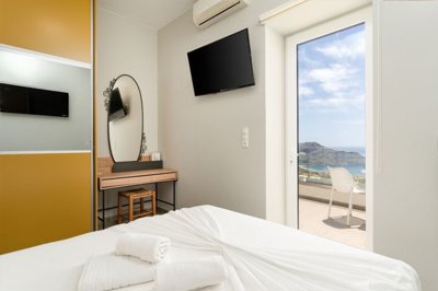 villa-with-pool-myrthios-crete-elxis-at-home-