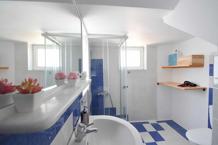 Image No.20-6 Bed Villa for sale