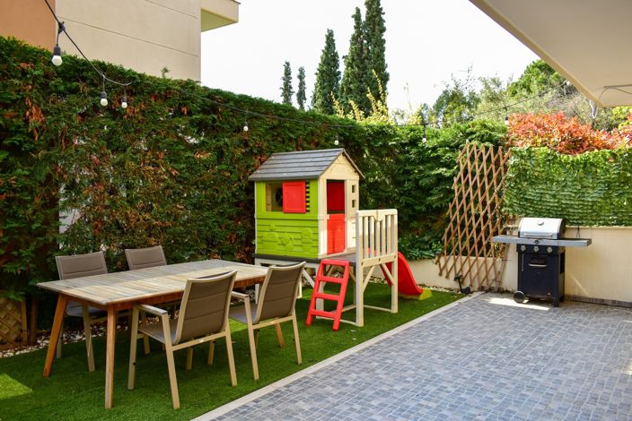 Image No.20-3 Bed Villa for sale