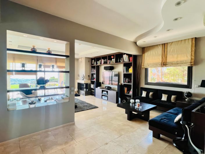 Image No.8-4 Bed Villa for sale