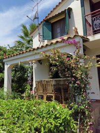 elxis-at-home-in-greece-garden-cottage-in-psa