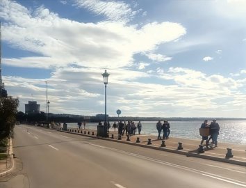 elxis-at-home-in-greecethessaloniki-seafront-