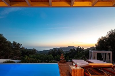 elxis-at-home-in-greece-villa-mare-outdoor-00