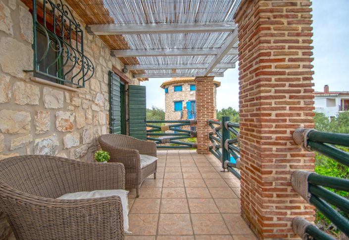 Image No.26-4 Bed Village House for sale