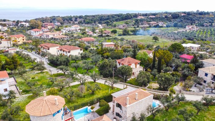 Image No.36-4 Bed Village House for sale