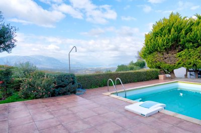 elxis-at-home-in-greece-villa-anemos-00003