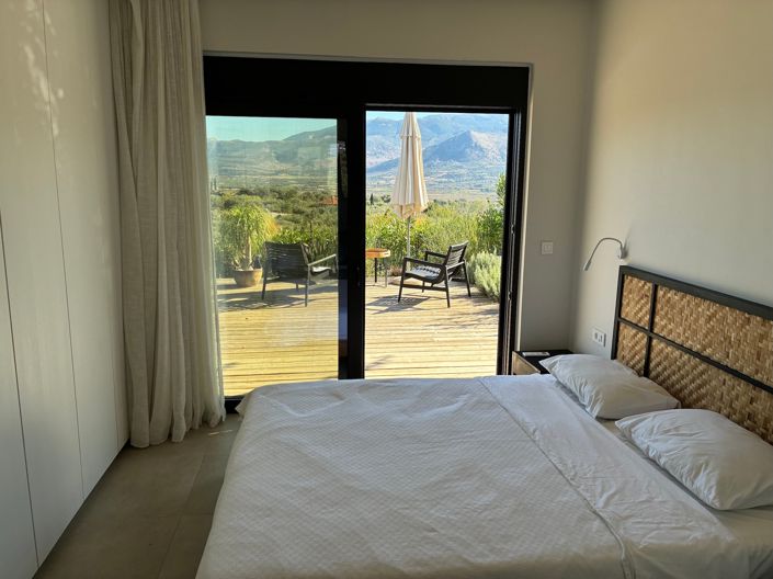 Image No.10-3 Bed Villa for sale