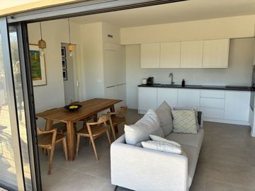 elxis-at-home-in-greecevillain-pogonia19