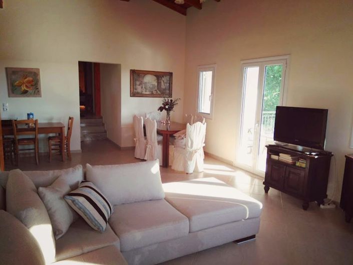 Image No.6-5 Bed Village House for sale