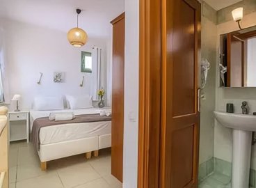 elxis-at-home-in-greecevilla-pool-gennadi1