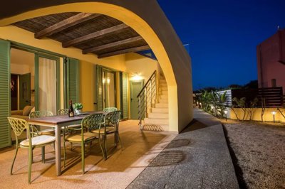 elxis-at-home-in-greecevilla-pool-gennadi17