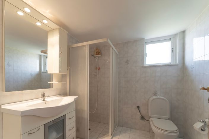 Image No.13-4 Bed Village House for sale