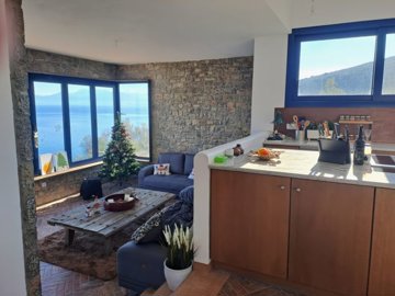 1 - Central Greece, Villa