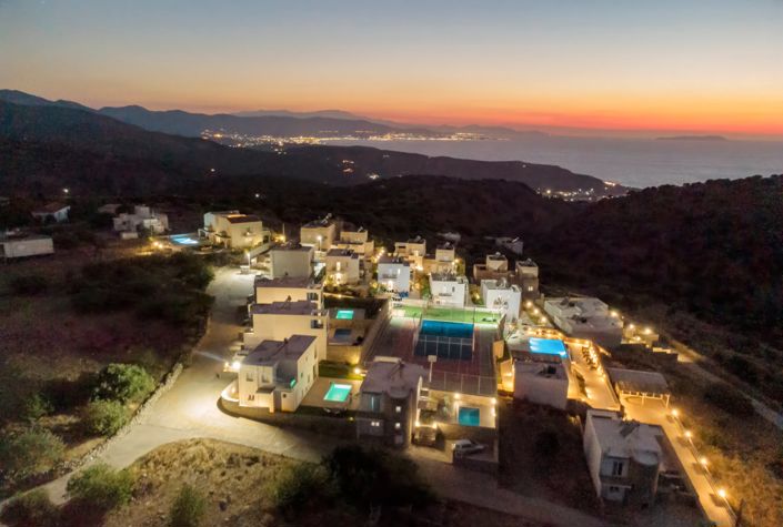 Image No.2-2 Bed Villa for sale