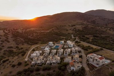 282327-elxis-at-home-in-greece-villas-in-koun