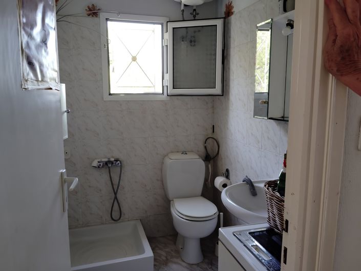 Image No.7-2 Bed Village House for sale