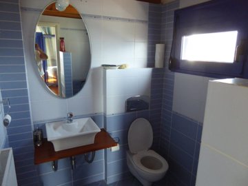 78278-badkamer-eerste-verdieping