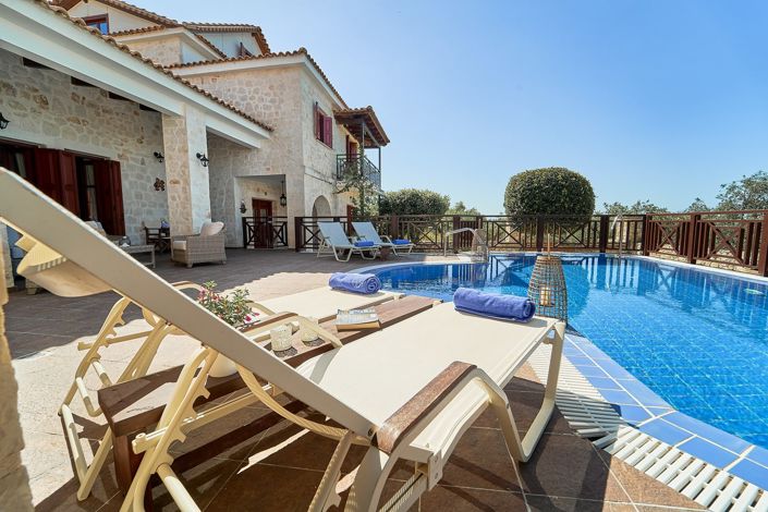 Image No.23-5 Bed Villa for sale