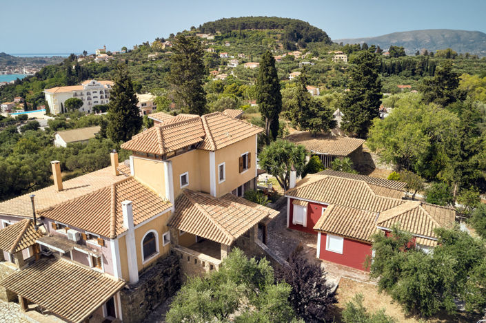 Image No.2-10 Bed Village House for sale