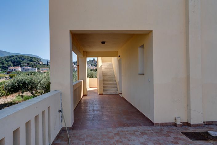 Image No.9-2 Bed Village House for sale