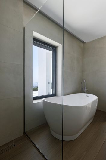 Image No.2-5 Bed Villa for sale