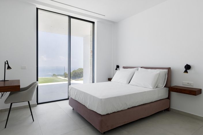 Image No.26-5 Bed Villa for sale