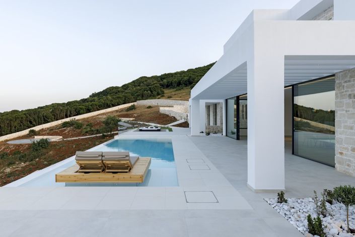 Image No.37-5 Bed Villa for sale