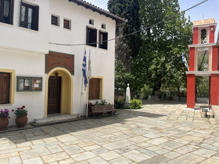 Image No.11-Maison de village de 5 chambres à vendre à Grèce centrale