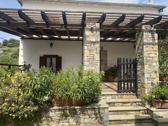 Image No.16-Maison de village de 5 chambres à vendre à Grèce centrale