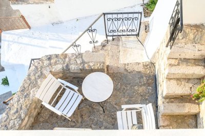 279528-elxis-at-home-in-greecethe-bougainvill