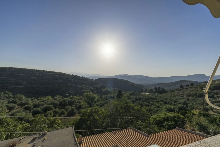 Image No.17-4 Bed Village House for sale