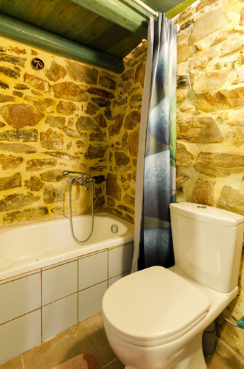 Image No.7-4 Bed Village House for sale