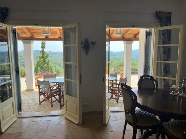 Image No.19-3 Bed Villa for sale